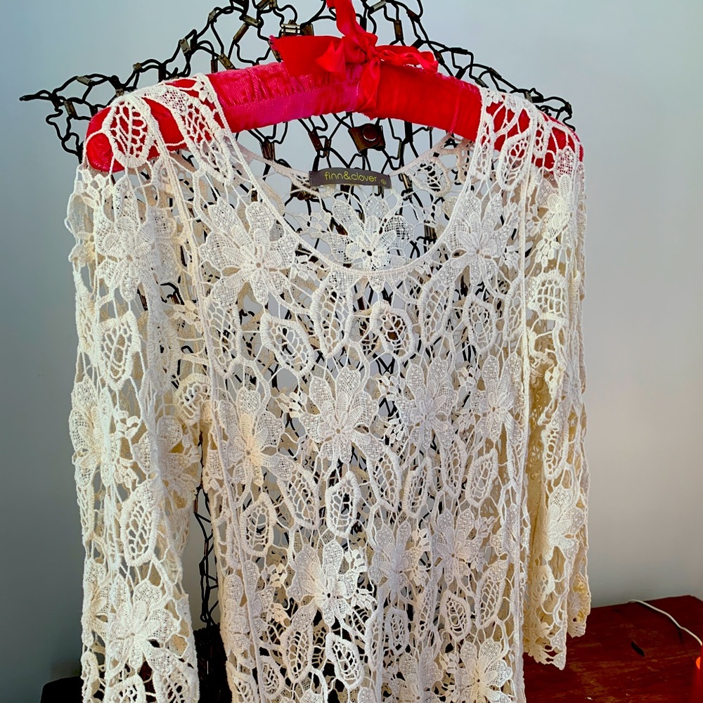 Lace Tunic Easy Elegance